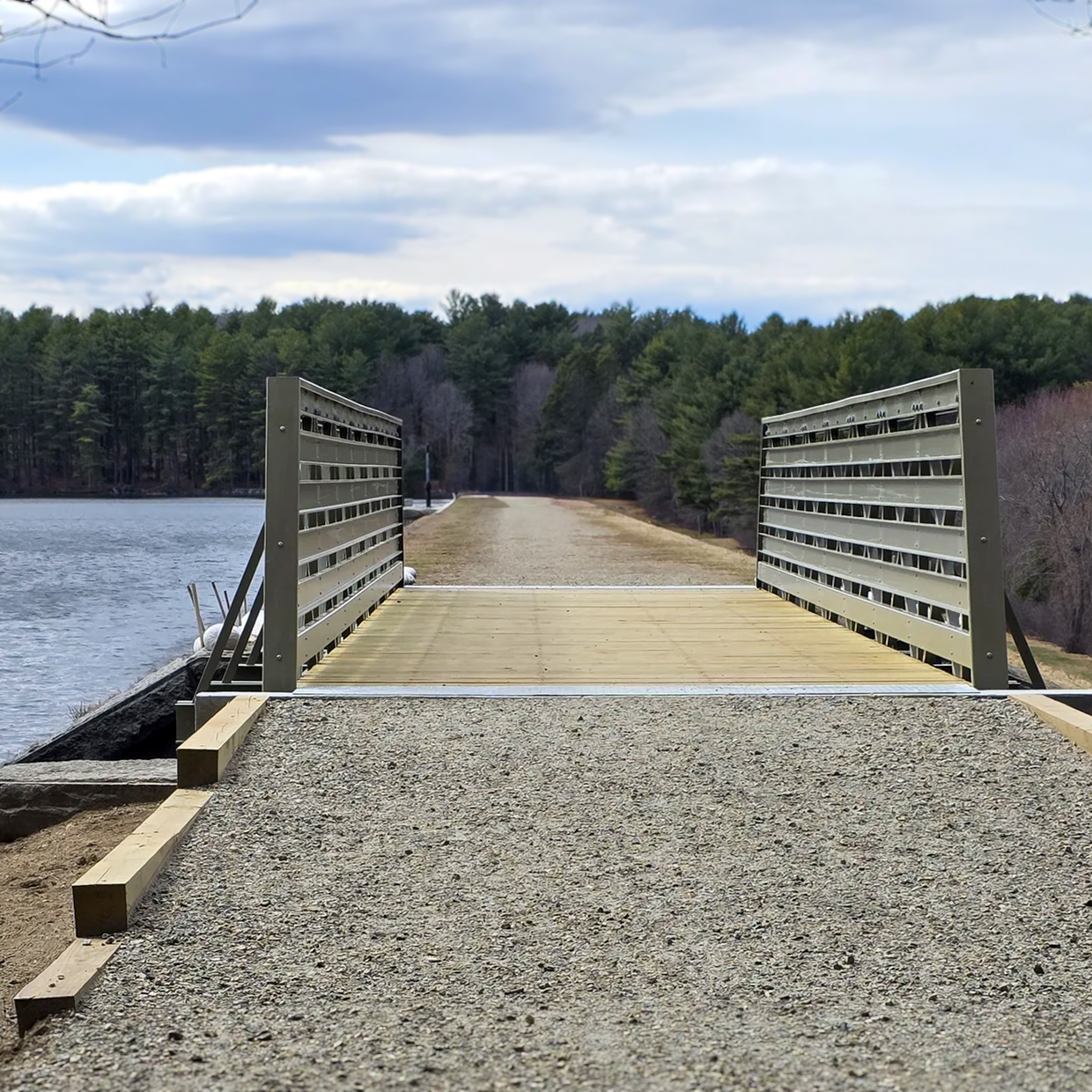 FRP Pedestrian Bridges 4-1